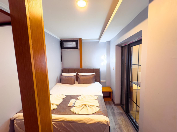 Bedroom 4, Brick House Hotel, Beyoğlu