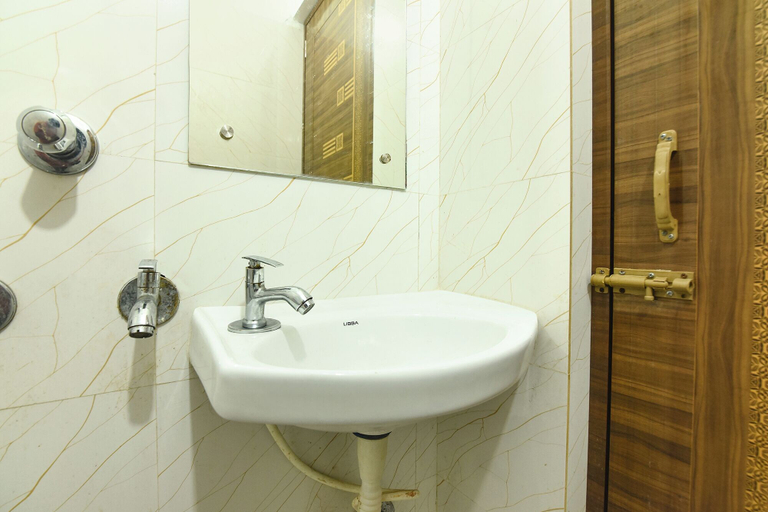 Bathroom 4, Fabhotel City Palace, South 24 Parganas