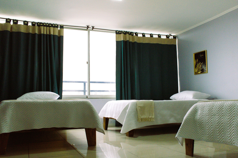 Room 4, Hotel Khantati, Iquique