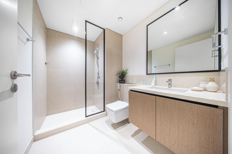 Bathroom 4, Burj Crown Lux Apartment by Dubai Mall, Dubai