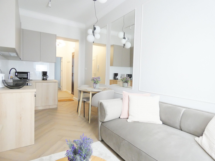 Private kitchenette 2, RentPlanet - Apartament Piekary, Poznań City