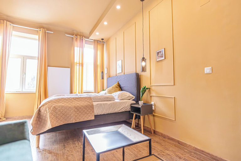 View from room, Group Friendly 4BR Near Westbahnhof, Wien