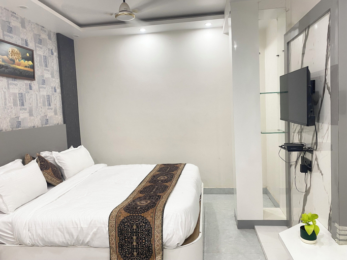 Room 2, Hotel Manor Ganges, Varanasi