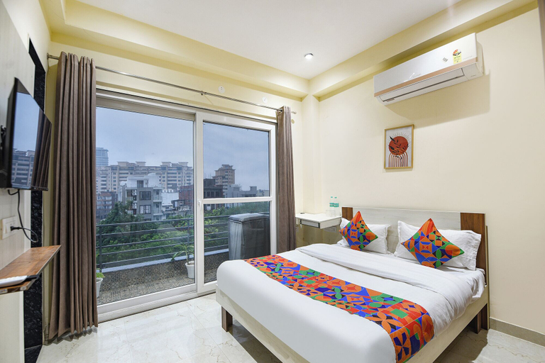 Room 2, Fabhotel Sunshine, Gurgaon