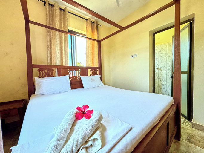 Room 3, Goldstone Hotel, Matuga