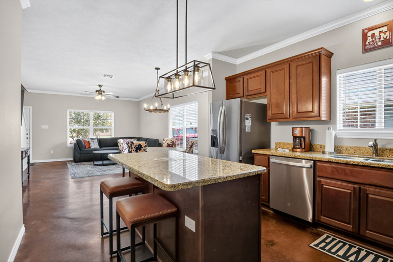 Interior 4, Game Day Getaway Near Texas A&m 4 Bedroom Home, Brazos