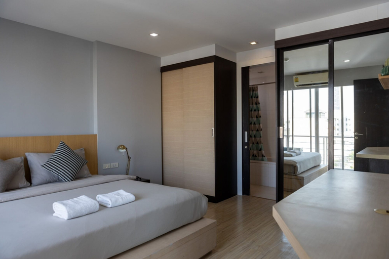 Room 2, P Lamoon Residence Thonglor 23, Wattana