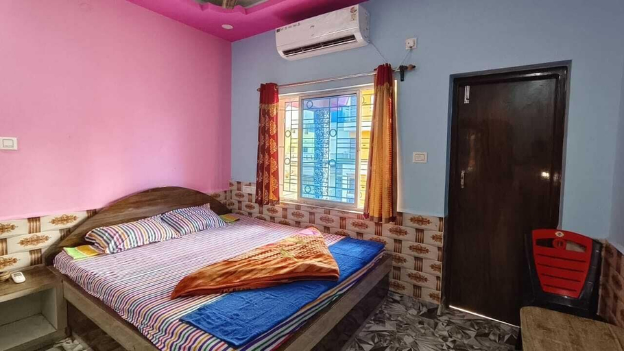 Room 2, Masum Guest House, Purba Medinipur