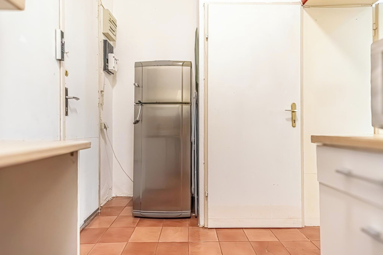 Private kitchen 4, Simple 1BR Apt Long Stay Near Belvedere, Wien