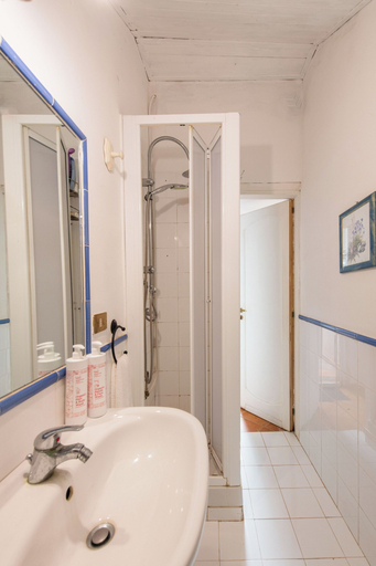 Bathroom 3, Casa Annibale con Vista Mare by Wonderful Italy, Palermo