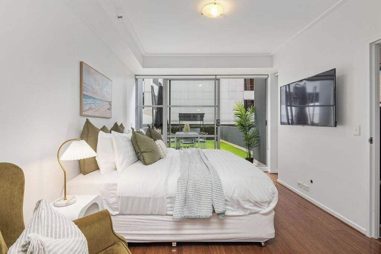 Interior 5, Darling Harbour 2BR Retreat With Spacious Balcony, Sydney
