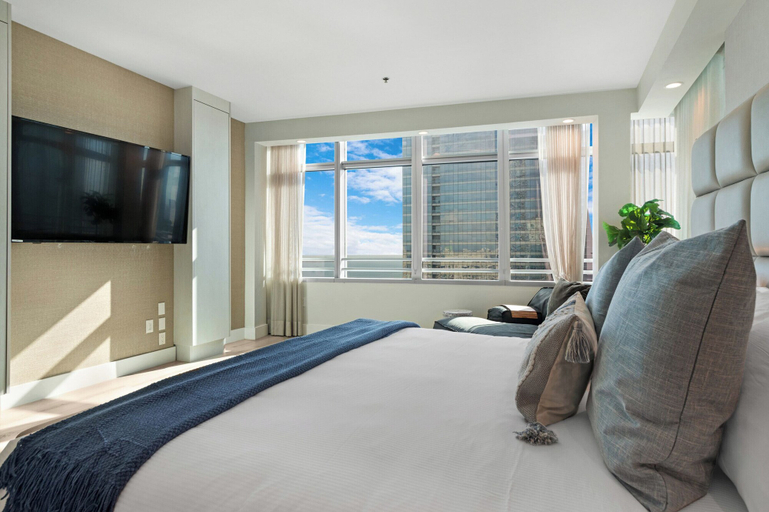 Interior 5, 2-Story Brickell Penthouse Free Parking, Miami-Dade