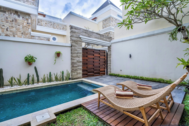 Garden, Private Pool Villa Arsy by Orivista, Badung