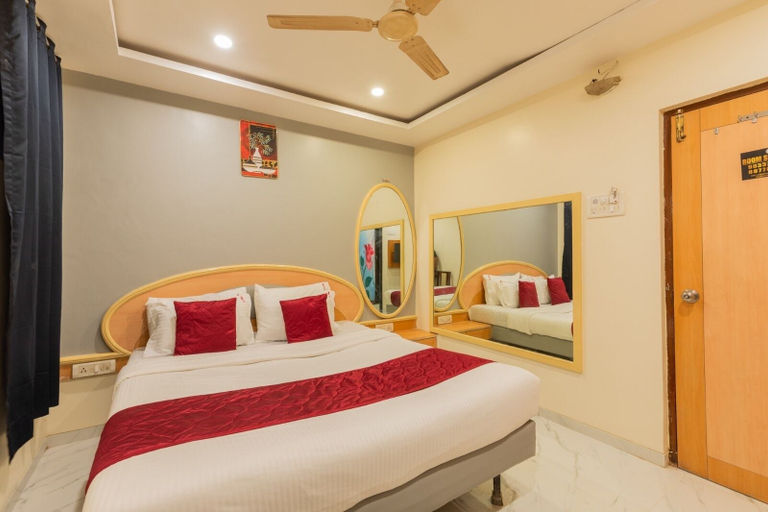 Bedroom 3, Hotel Stayland Inn, Mumbai Suburban