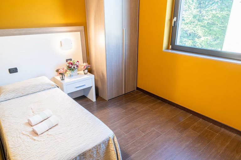 Bedroom 3, hotel ferrari milano, Milano