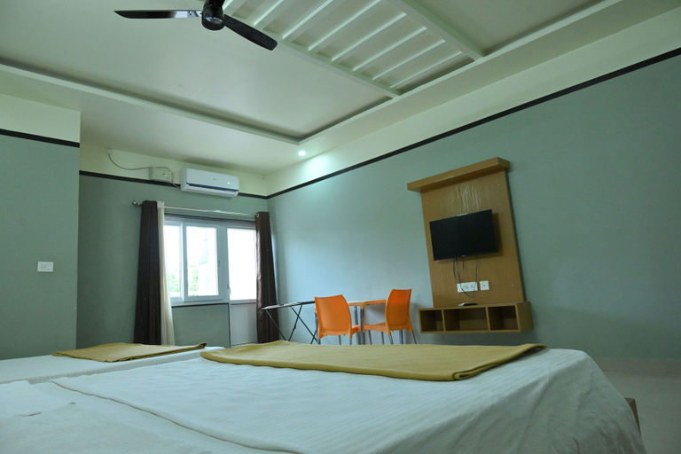 Bedroom 4, Reshma Lodge, Dakshina Kannada