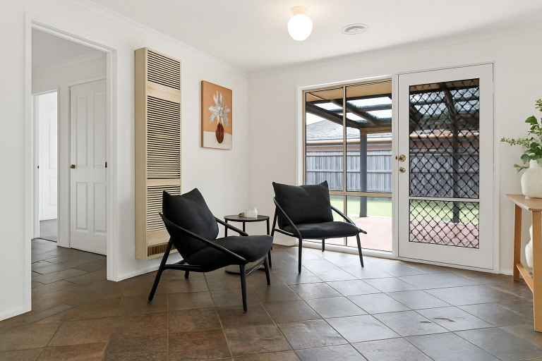 Living area 2, Family Oasis near Watergardens Parking, Brimbank - Keilor