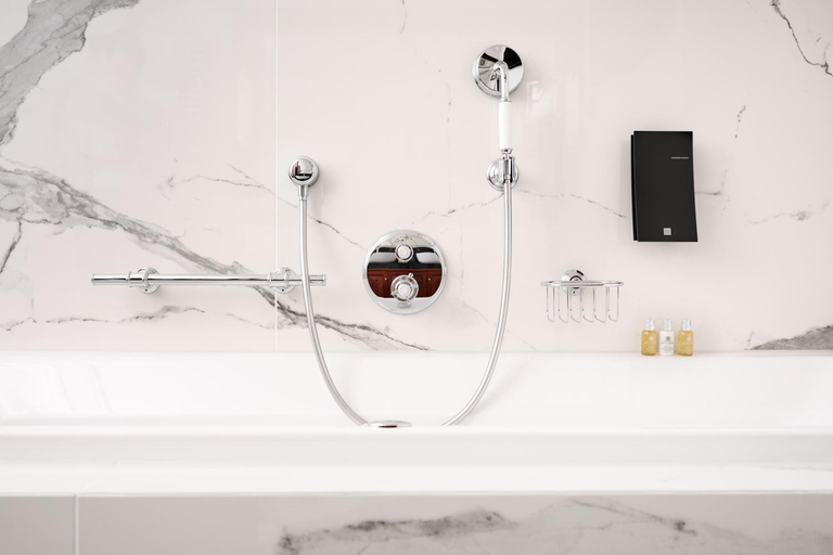 Bathroom 5, Hotel Dollenberg, Ortenaukreis
