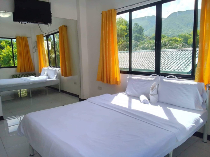 Bedroom 3, Luna Oslob Travellers Inn, Oslob