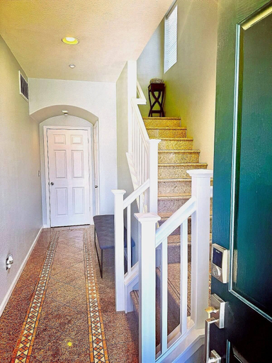 Interior detail 3, Spacious & Cozy Home 3BD 2BA Near SF, San Mateo