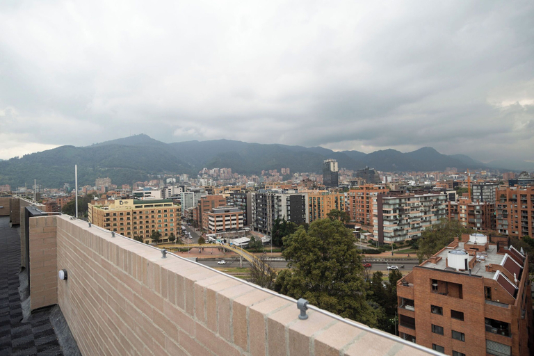 Exterior 3, High Park 94 by Jalo, Santafé de Bogotá