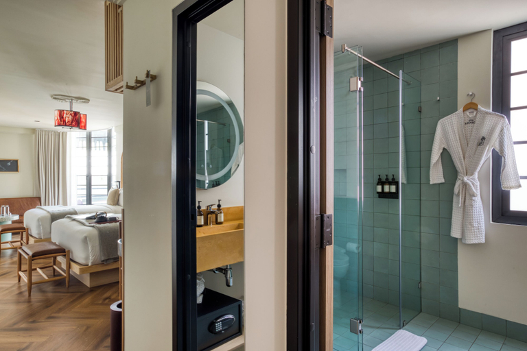 Bathroom 3, Rodona Hotel, Mexico City