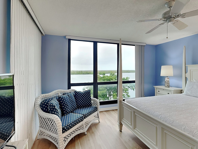 Property amenity 2, Palms of Bay Beach 4D, Lee
