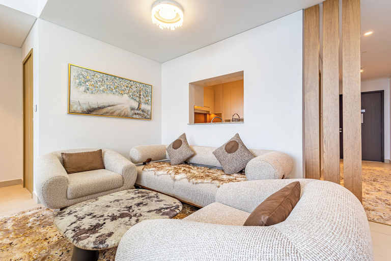 Living area 3, Superhost Elegant 3BR Burj Khalifa View, Dubai