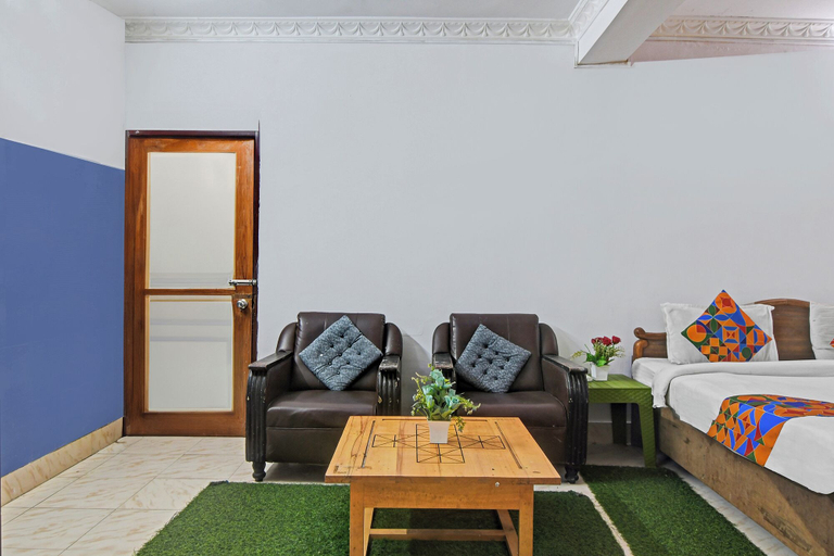 Room 2, Fabhotel Sai Sagar Residency, Khordha