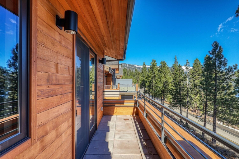 Others 5, Crystal Bay Penthouse 301 3 Bedroom Condo, Washoe
