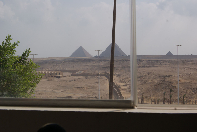 Room 3, Triangle Pyramids Boutique, Unorganized in Al Jizah