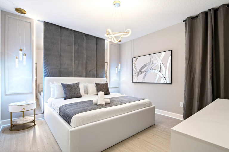 Bedroom 2, Themed Kids' Rooms, Pool & Game Loft Near Disney, Osceola