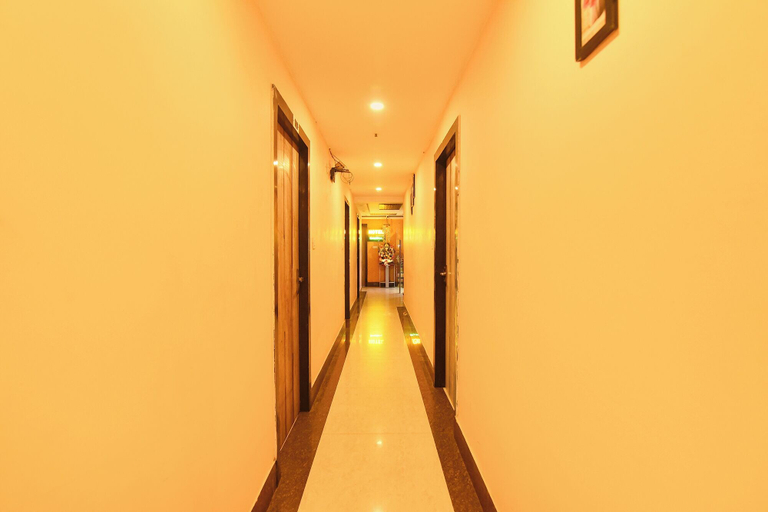 Lobby 5, Fabhotel Deep, North 24 Parganas