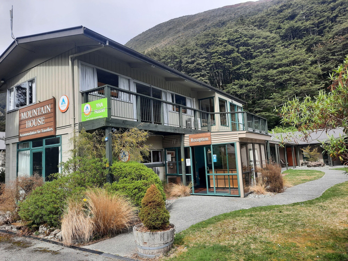 Exterior & Views 2, Mountain House, Selwyn