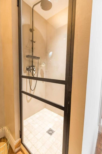 Bathroom 3, La Maison d'Augustin, Landes