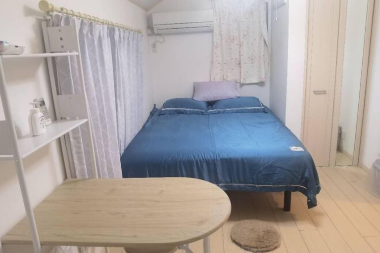 Room 3, MingYue Building, Katsushika