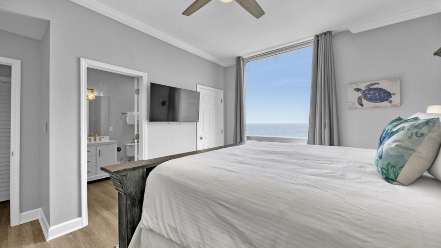 Bedroom 2, Shoreline Towers 2124, Okaloosa