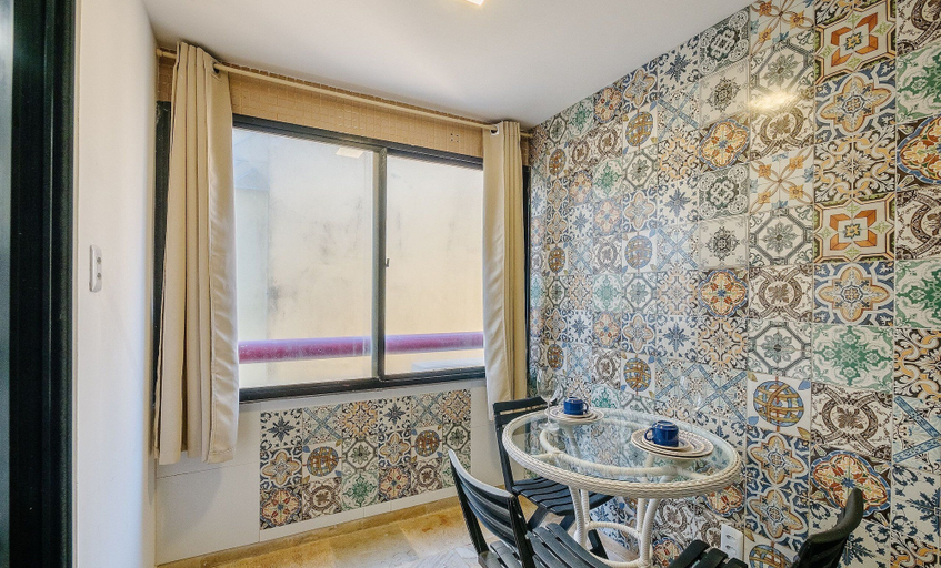 Dining 5, Fully Equipped Apartments Just Steps From Barra Beach and Barra Lighthouse - Csfs, Salvador