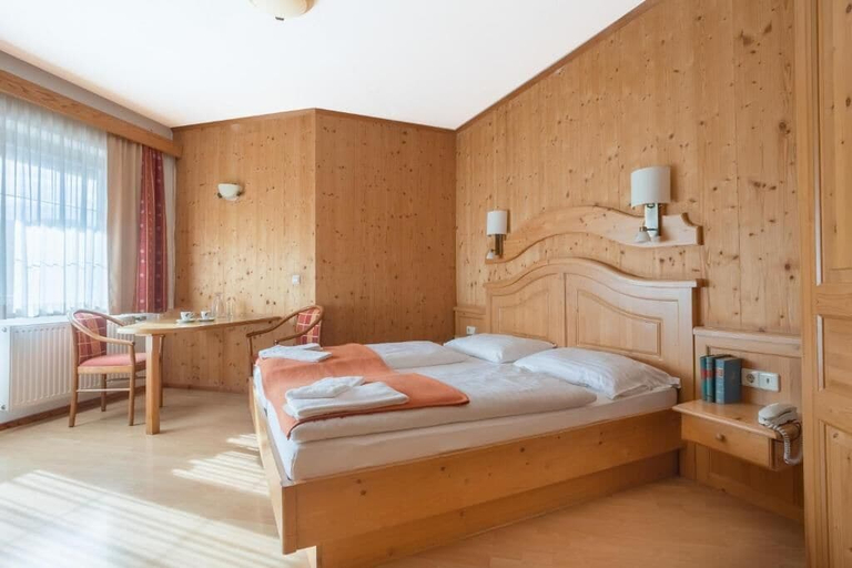 Bedroom 3, Hotel Karnischer Hof, Villach Land