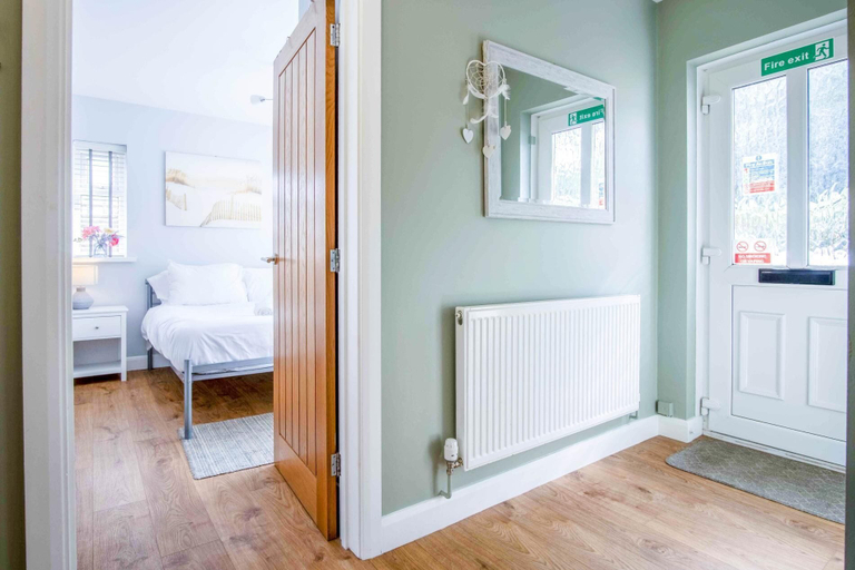 Interior 4, Marshmallow - 2 Bedroom Cottage - Oxwich, Swansea