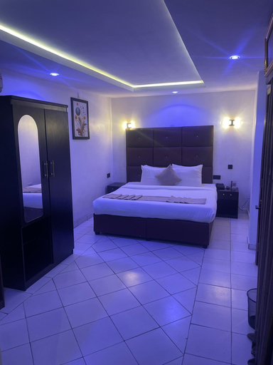 Room 2, Maracanaluxury Hotel & Suites, IbadanNorth