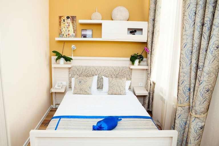 Room 4, Bristol Baku Old City, Baku