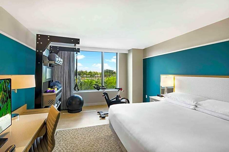 Bedroom 3, Hilton Miami Dadeland, Miami-Dade
