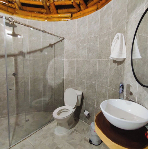 Bathroom, Colibri Parque Tayrona, Santa Marta (Dist. Esp.)