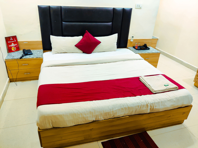 Bedroom 4, Hotel Royal Aanandam, Gwalior