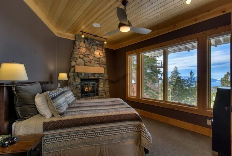 Room 5, Rock Haven 2 Bedroom Condo, Douglas