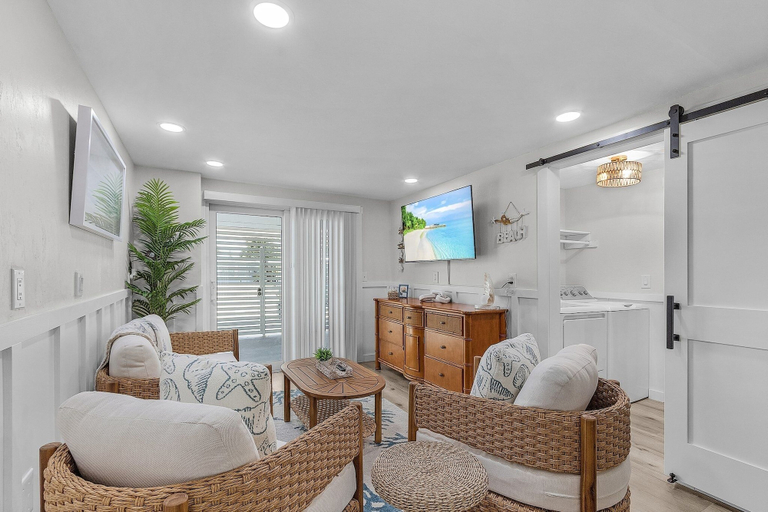 Living area 3, 197 Beach Daze: 3br Pool Home, W/ Deeded Beach Access! 3 Bedroom Home, Lee