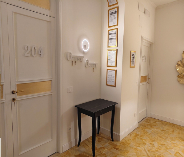 Reception 2, B&B Cherubini 13, Florence