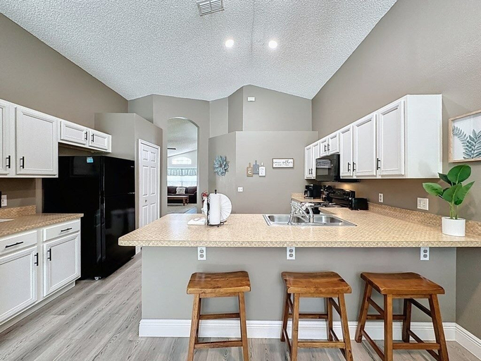 Private kitchen 2, Terra Verde Resort 4 Bed Pool/spa Villa 4 Bedroom Villa, Osceola