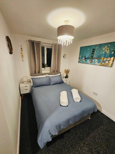 Bedroom 3, Stylish 3 Bed Home Parking City centre, Manchester